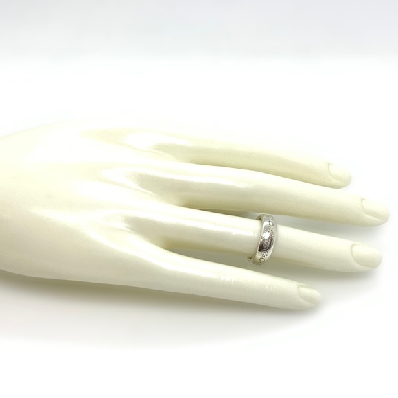 Tiffany & Co. Wide Script Notes Ring/Band size 5 - Picture 2 of 6